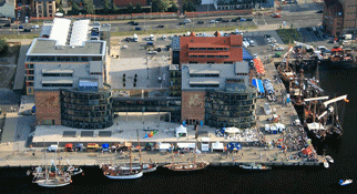 February 2008 - Architectural Rigging Abroad